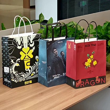 Og'ir yuk tashuvchi sumkalar