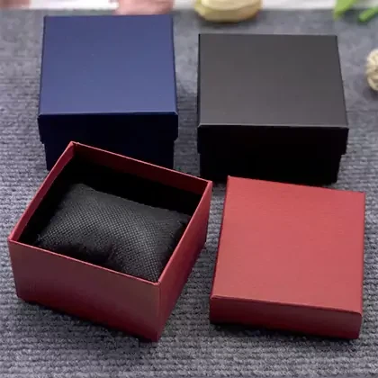 Zargarlik qutisi tashkilotchisi